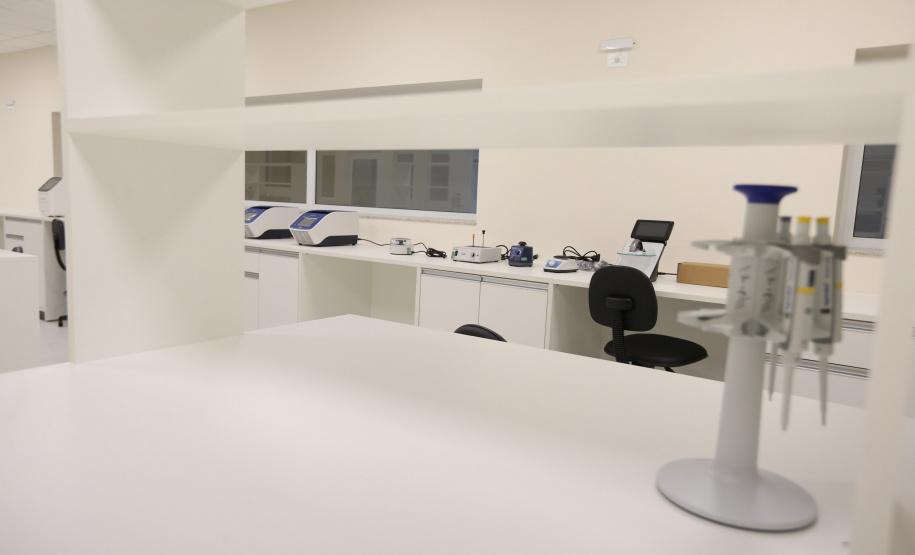 Hosp Cancer Guarapuava Instalacoes do Instituto de Pesquisa para o Câncer (IPEC) e obras do Setor de Radioterapia nas futuras instalações do Hospital do Câncer, Unidade II do Hospital São Vicente de Paulo, na Cidade dos Lagos, em Guarapuava.Foto: Geraldo Bubniak/AEN