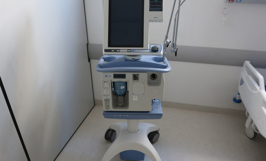 Hosp Guarapuava Em fase final de construção, o Hospital Regional de Guarapuava será destinado exclusivamente para o tratamento de pacientes da Covid-19 por meio do Sistema Único de Saúde (SUS). Após a pandemia, a estrutura de Guarapuava atuará como referência para Urgência e Emergência.Foto: Geraldo Bubniak/AEN