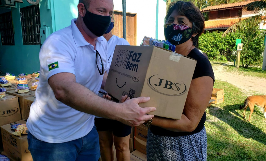 Porto faz segunda entrega de cestas às comunidades das ilhas
.Foto:Pierpaolo Nota