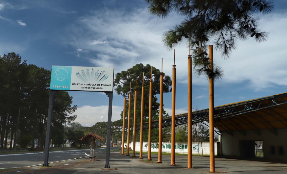 Colégio Estadual de Educação Profissional (CEEP) Newton Freire Maia,