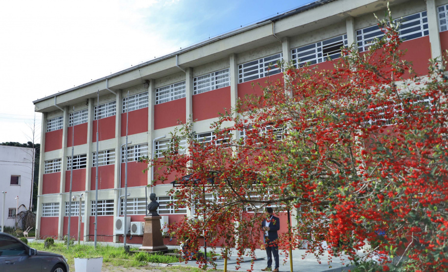 Colégio Estadual de Educação Profissional (CEEP) Newton Freire Maia,