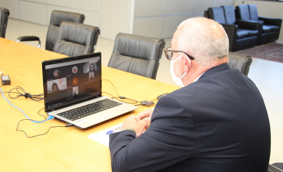 Apresentada nesta terça-feira (28), a cartilha tem como foco alertar e conscientizar os profissionais que atuam na área e demais trabalhadores sobre as questões do trabalho infantil.
Foto: SEJUF