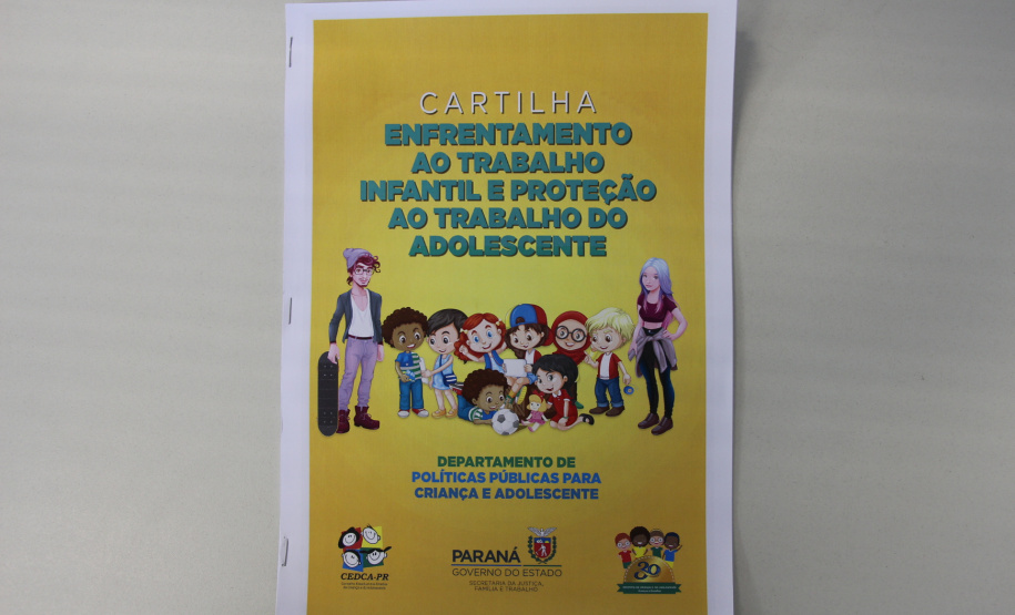 Apresentada nesta terça-feira (28), a cartilha tem como foco alertar e conscientizar os profissionais que atuam na área e demais trabalhadores sobre as questões do trabalho infantil.
Foto: SEJUF