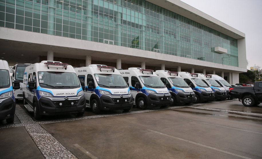 O Governador Carlos Massa Ratinho Junior entrega nesta quarta-feira (29/07), viaturas para o Departamento Penitenciário do Paraná (Depen) no Palácio Iguaçu.  Curitiba, 29/07/2020 - Foto: Geraldo Bubniak/AEN