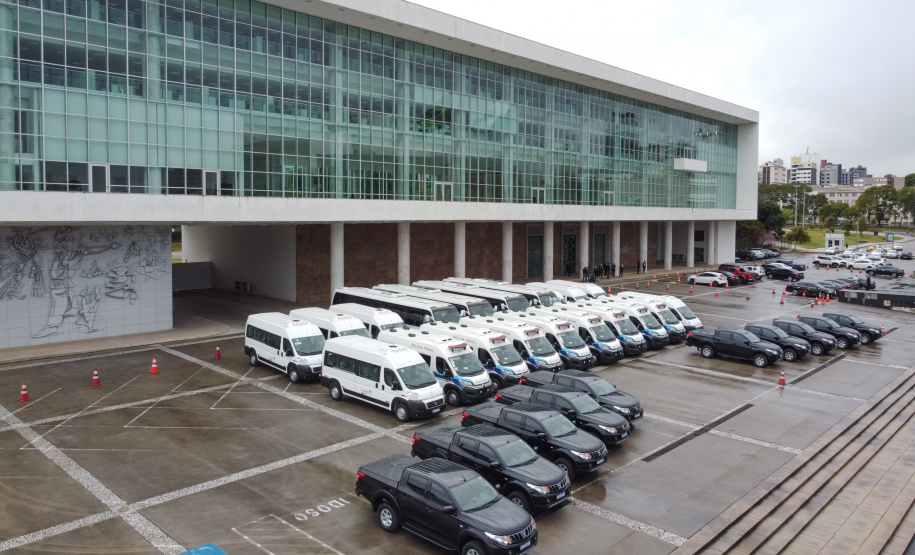 O Governador Carlos Massa Ratinho Junior entrega nesta quarta-feira (29/07), viaturas para o Departamento Penitenciário do Paraná (Depen) no Palácio Iguaçu.  Curitiba, 29/07/2020 - Foto: Geraldo Bubniak/AEN