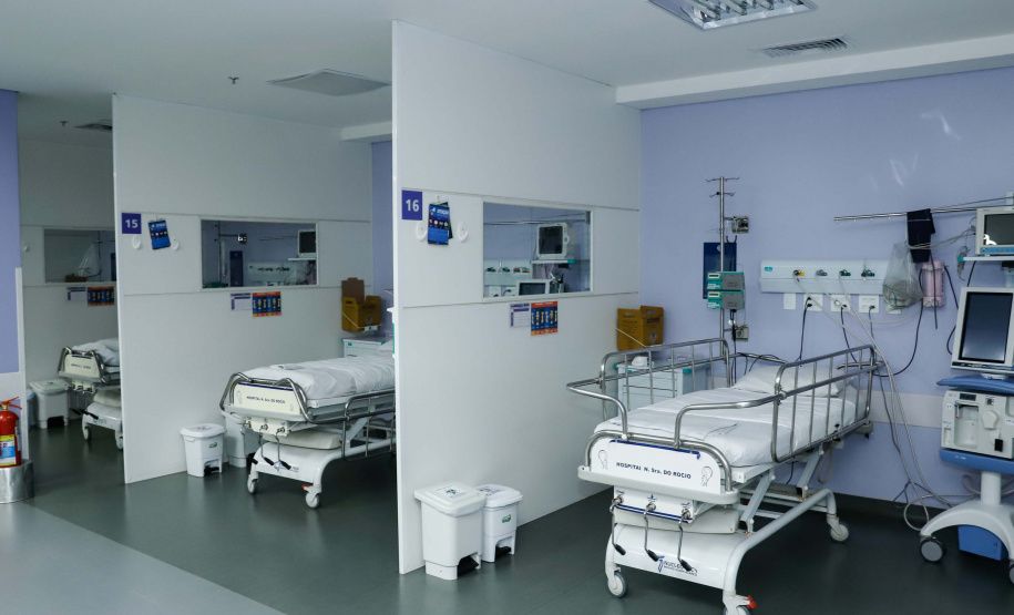 Secretário assina liberação de mais 22 leitos de UTI Adulto no Hospital do Rocio