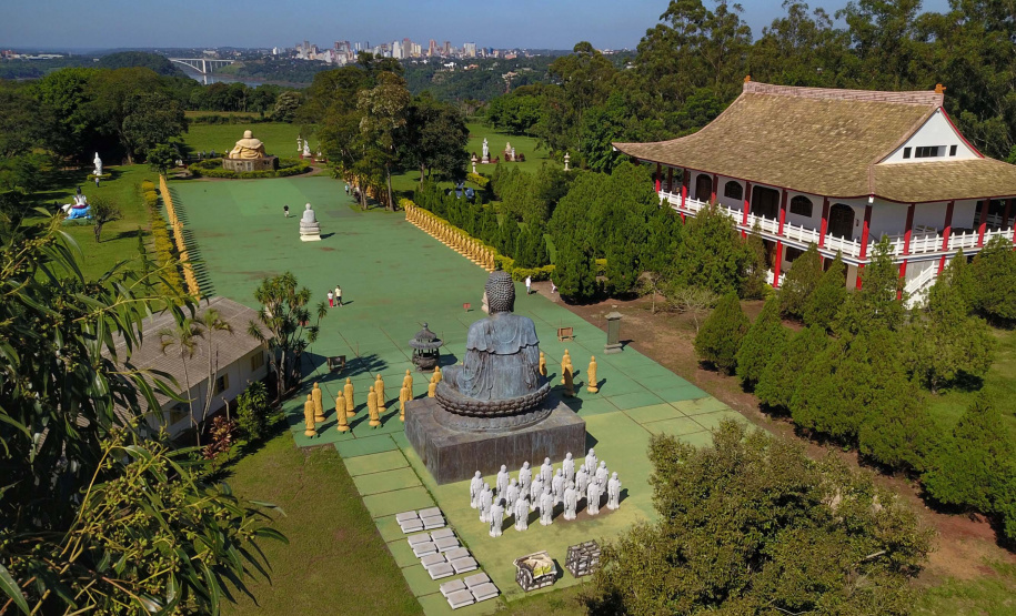 04/2019 - Foz do Iguaçu - Templo Budista.  Foto: José Fernando Ogura/AEN