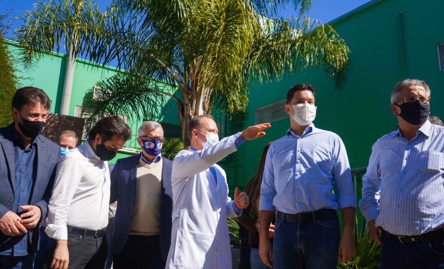 Principal artéria do Sudoeste, a PR-280 entrará em obras de revitalização, com nova pavimentação e terceiras faixas, ainda este ano, dentro do Programa de Revitalização da Segurança Viária do DER. O anúncio foi feito pelo chefe da Casa Civil, Guto Silva, nesta terça-feira (04), durante evento de entrega de respiradores em Palmas.   Foto: Guilherme Flores/Casa Civil