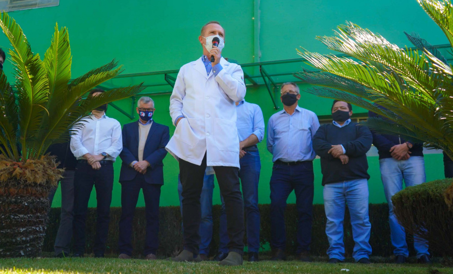 Principal artéria do Sudoeste, a PR-280 entrará em obras de revitalização, com nova pavimentação e terceiras faixas, ainda este ano, dentro do Programa de Revitalização da Segurança Viária do DER. O anúncio foi feito pelo chefe da Casa Civil, Guto Silva, nesta terça-feira (04), durante evento de entrega de respiradores em Palmas.   Foto: Guilherme Flores/Casa Civil