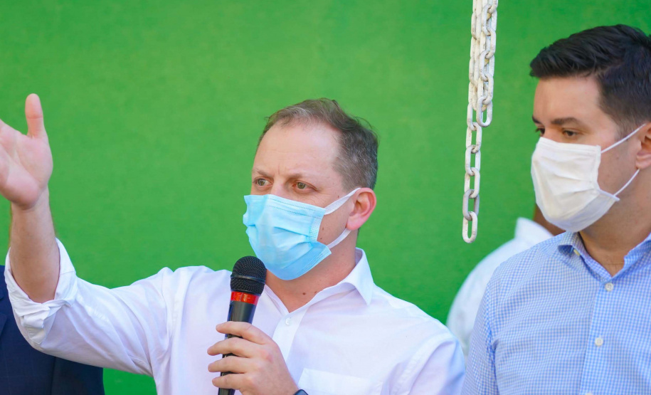 Principal artéria do Sudoeste, a PR-280 entrará em obras de revitalização, com nova pavimentação e terceiras faixas, ainda este ano, dentro do Programa de Revitalização da Segurança Viária do DER. O anúncio foi feito pelo chefe da Casa Civil, Guto Silva, nesta terça-feira (04), durante evento de entrega de respiradores em Palmas.   Foto: Guilherme Flores/Casa Civil