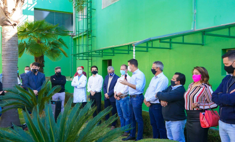 Principal artéria do Sudoeste, a PR-280 entrará em obras de revitalização, com nova pavimentação e terceiras faixas, ainda este ano, dentro do Programa de Revitalização da Segurança Viária do DER. O anúncio foi feito pelo chefe da Casa Civil, Guto Silva, nesta terça-feira (04), durante evento de entrega de respiradores em Palmas.   Foto: Guilherme Flores/Casa Civil