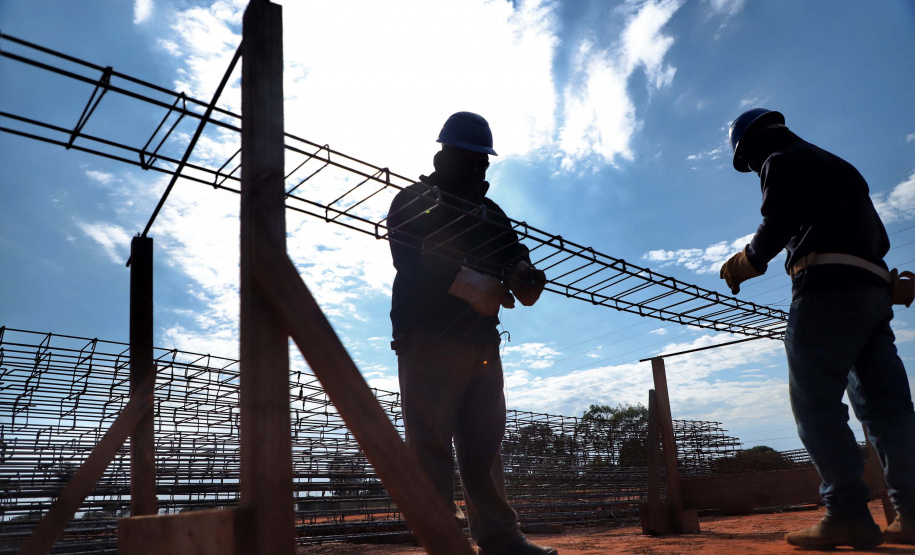 Colégio agrícola no Noroeste
terá sede esperada há 11 anos.