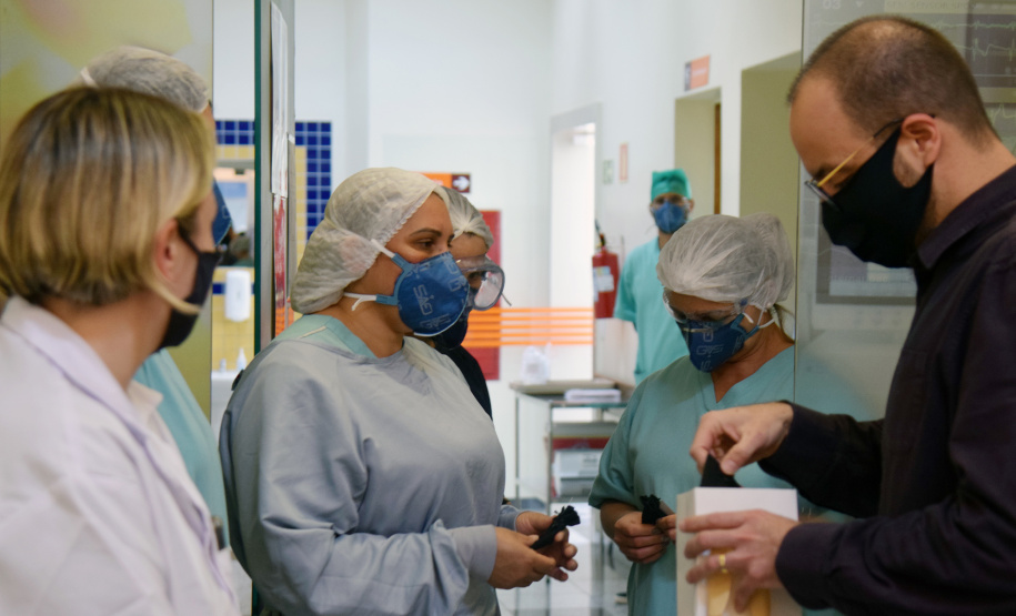 Profissionais de saúde do CHT são homenageadas no Dia Nacional da Saúde. Foto: Américo Antonio/SESA