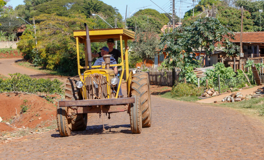 Governo renova artérias de escoamento da safra em Ivaiporã. Foto: Gilson Abreu/AEN