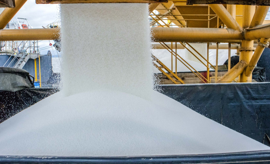 Portos do Paraná são referência na movimentação de fertilizantes