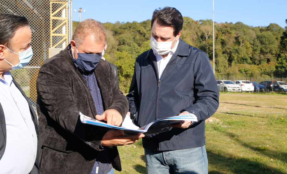 O governador Carlos Massa Ratinho Junior entregou nesta quinta-feira (06) a nova Avenida Zeferino Casagrande, a mais importante via de Campo Magro, na Região Metropolitana de Curitiba.