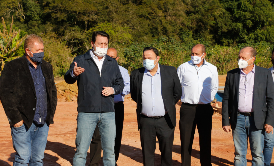 O governador Carlos Massa Ratinho Junior entregou nesta quinta-feira (06) a nova Avenida Zeferino Casagrande, a mais importante via de Campo Magro, na Região Metropolitana de Curitiba.