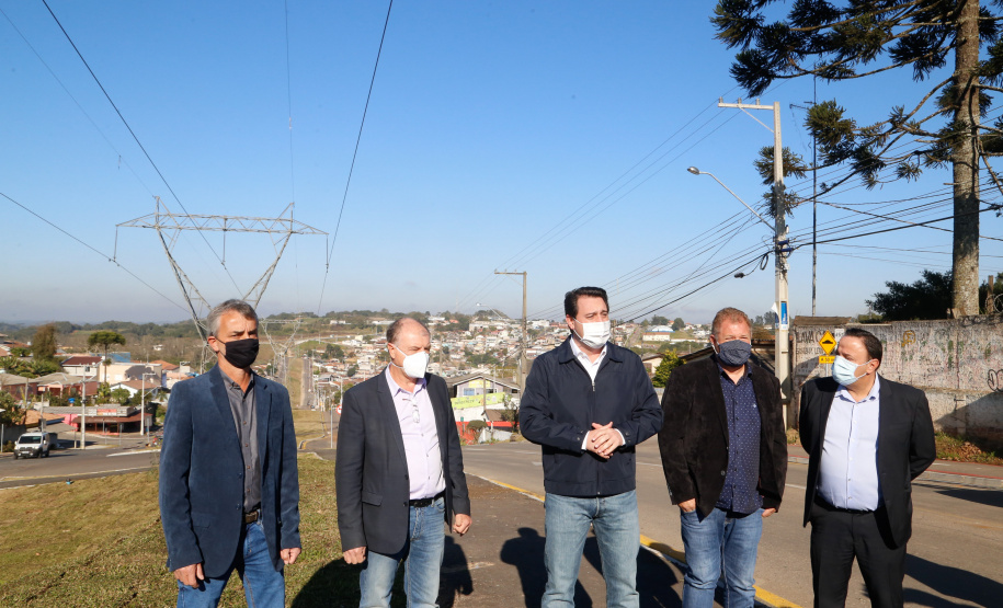 O governador Carlos Massa Ratinho Junior entregou nesta quinta-feira (06) a nova Avenida Zeferino Casagrande, a mais importante via de Campo Magro, na Região Metropolitana de Curitiba.