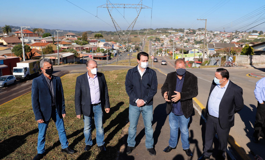 O governador Carlos Massa Ratinho Junior entregou nesta quinta-feira (06) a nova Avenida Zeferino Casagrande, a mais importante via de Campo Magro, na Região Metropolitana de Curitiba.