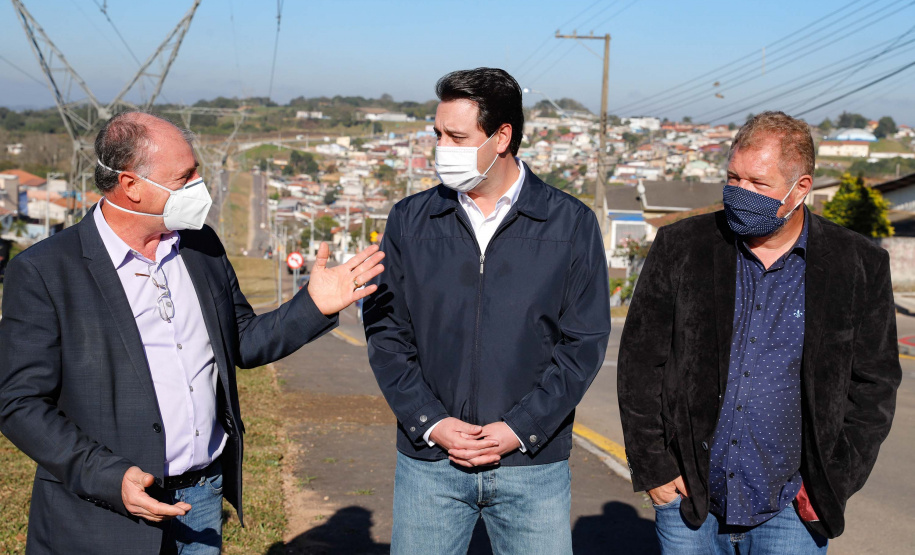 O governador Carlos Massa Ratinho Junior entregou nesta quinta-feira (06) a nova Avenida Zeferino Casagrande, a mais importante via de Campo Magro, na Região Metropolitana de Curitiba.