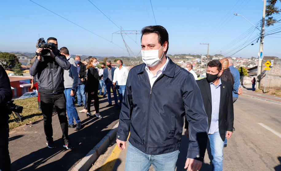 O governador Carlos Massa Ratinho Junior entregou nesta quinta-feira (06) a nova Avenida Zeferino Casagrande, a mais importante via de Campo Magro, na Região Metropolitana de Curitiba.