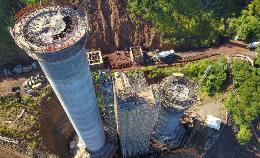 Governador destaca evolução das obras na Ponte da Integraçã