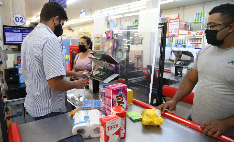 Cartão Comida Boa movimentou R$ 113 milhões no comércio do PR
-  Foto: Geraldo Bubniak/AEN