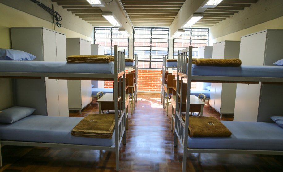 O Governador Carlos Massa Ratinho Junior entrega nesta segunda-feira (10/08), a reforma, melhorias e ampliacao da Academia Policial Militar do Guatupê - bloco 3 e novas  viaturas.  Curitiba, 10/08/2020 - Foto: Geraldo Bubniak/AEN