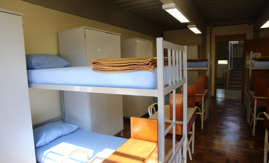 O Governador Carlos Massa Ratinho Junior entrega nesta segunda-feira (10/08), a reforma, melhorias e ampliacao da Academia Policial Militar do Guatupê - bloco 3 e novas  viaturas.  Curitiba, 10/08/2020 - Foto: Geraldo Bubniak/AEN