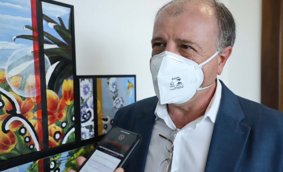 O governador Carlos Massa Ratinho Junior autorizou nesta segunda-feira (10) a licitação da construção da nova sede da prefeitura de Pato Branco, no Sudoeste do Estado. O Governo do Estado aportará R$ 20 milhões, a fundo perdido, por meio da Secretaria de Desenvolvimento Urbano e de Obras Públicas. Haverá contrapartida de cerca de R$ 8 milhões do município. O valor máximo estipulado no pregão será de R$ 28.539.238,68.