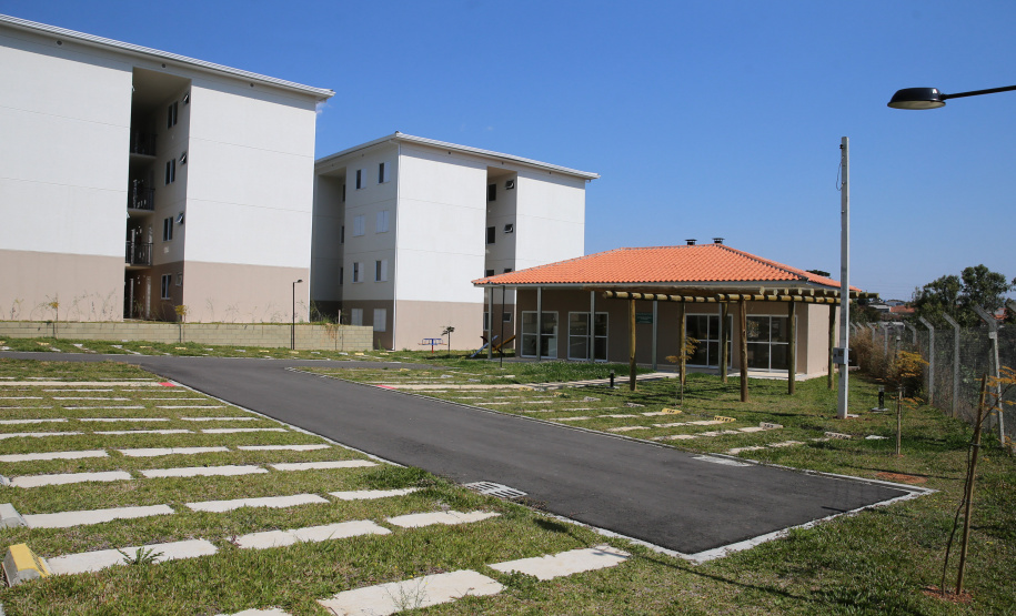 O Governador Carlos Massa Ratinho Junior vistoria  nesta terca-feira (11/08), 416 unidade habitacionais no Loteamento Sao Geronimo em Campo Largo. Campo Largo, 11/08/2020 - Foto: Geraldo Bubniak/AEN