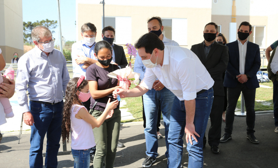 O Governador Carlos Massa Ratinho Junior vistoria  nesta terca-feira (11/08), 416 unidade habitacionais no Loteamento Sao Geronimo em Campo Largo. Campo Largo, 11/08/2020 - Foto: Geraldo Bubniak/AEN