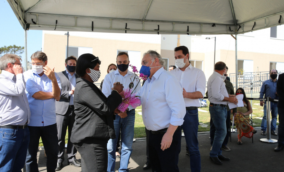 O Governador Carlos Massa Ratinho Junior vistoria  nesta terca-feira (11/08), 416 unidade habitacionais no Loteamento Sao Geronimo em Campo Largo. Campo Largo, 11/08/2020 - Foto: Geraldo Bubniak/AEN