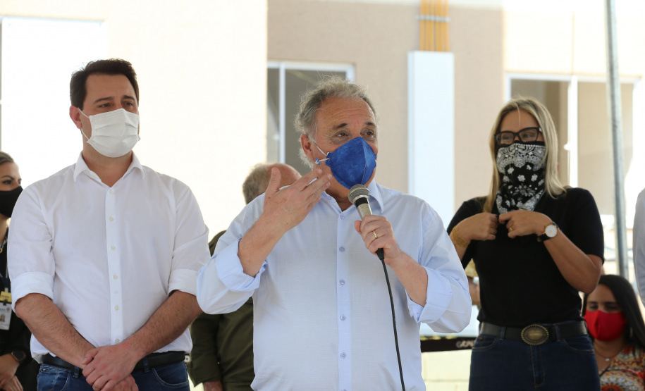 O Governador Carlos Massa Ratinho Junior vistoria  nesta terca-feira (11/08), 416 unidade habitacionais no Loteamento Sao Geronimo em Campo Largo. Prefeito Marcelo Puppi em discurso. Campo Largo, 11/08/2020 - Foto: Geraldo Bubniak/AEN