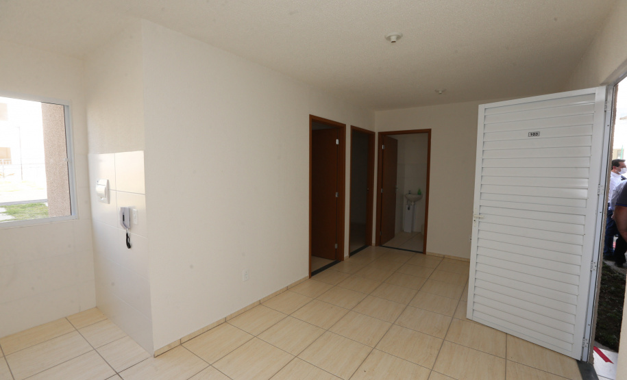 O Governador Carlos Massa Ratinho Junior vistoria  nesta terca-feira (11/08), 416 unidade habitacionais no Loteamento Sao Geronimo em Campo Largo. Campo Largo, 11/08/2020 - Foto: Geraldo Bubniak/AEN