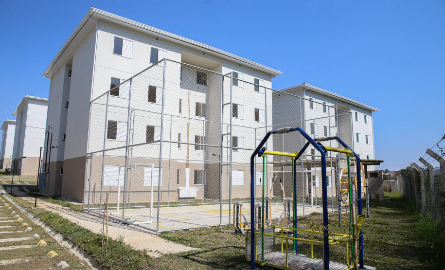 O Governador Carlos Massa Ratinho Junior vistoria  nesta terca-feira (11/08), 416 unidade habitacionais no Loteamento Sao Geronimo em Campo Largo. Campo Largo, 11/08/2020 - Foto: Geraldo Bubniak/AEN