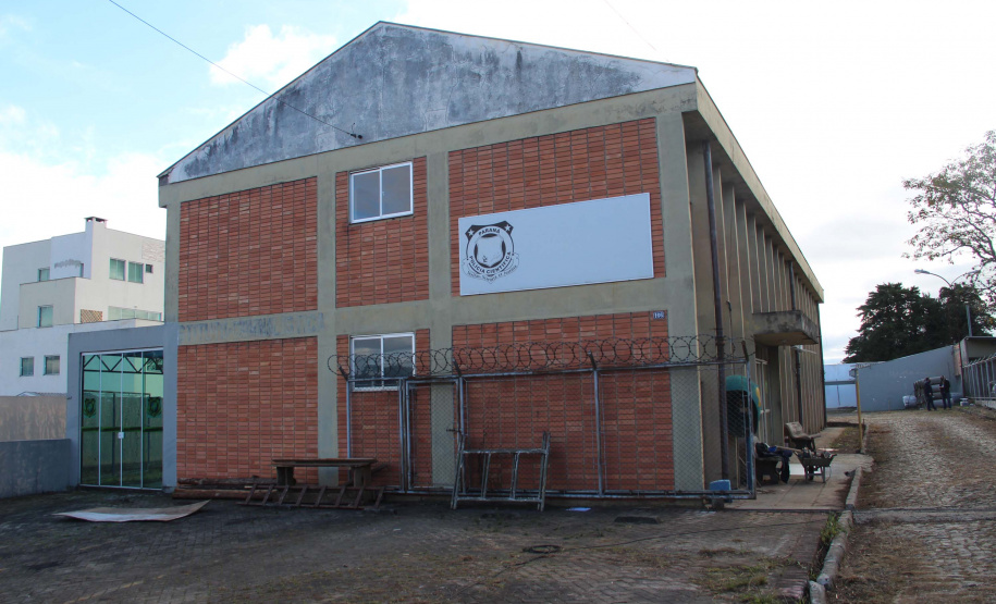Polícia Científica de Ponta Grossa voltará para sua sede após reforma de muro. Foto:SESP
