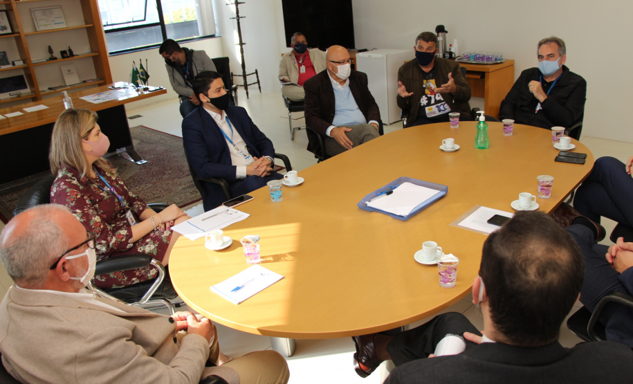 Após 20 dias de paralisação e tratativas, a Renault Brasil e as centrais sindicais chegaram a um acordo, uma proposta para adequação necessária com os colaboradores e a montadora