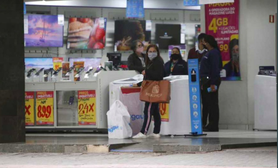 Vendas no comércio paranaense crescem em junho.Foto: Gilson Abreu/AEN