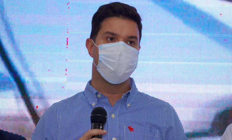 O Governo do Estado entregou nesta quinta-feira (13) mais 27 novas viaturas para unidades da Polícia Militar do 3º. Comando Regional, que atende o Noroeste do Estado. A entrega foi feita em Maringá pelo chefe da Casa Civil, Guto Silva.
Foto: Guilherme Flores/Casa Civil