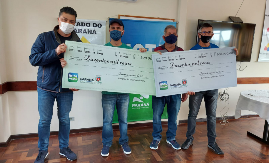 Emoção e surpresa marcam premiação do Nota Paraná. Foto:SEFA