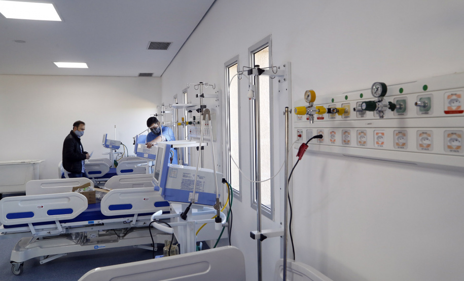 Hospital Regional passa a contar com 20 leitos de UTI adulto. Com mais esta ampliação, Paraná soma 1.101 leitos de UTI Adulto e 1.563 leitos de enfermaria exclusivos para Covid-19.