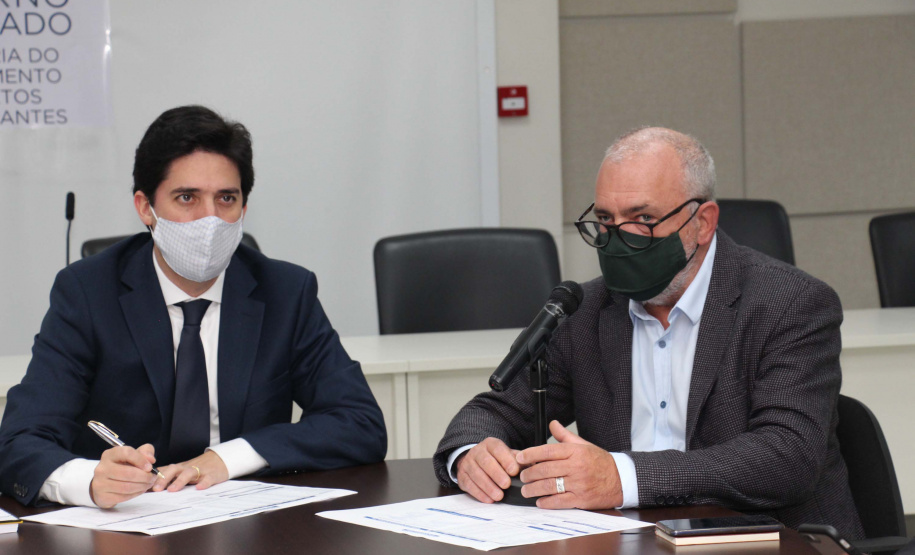 Em videoconferência, secretários de Estado debateram nesta quarta-feira (19) ações para implementar programas que estimulem a retomada econômica pela geração de emprego e renda no Paraná.Foto:SEJUF