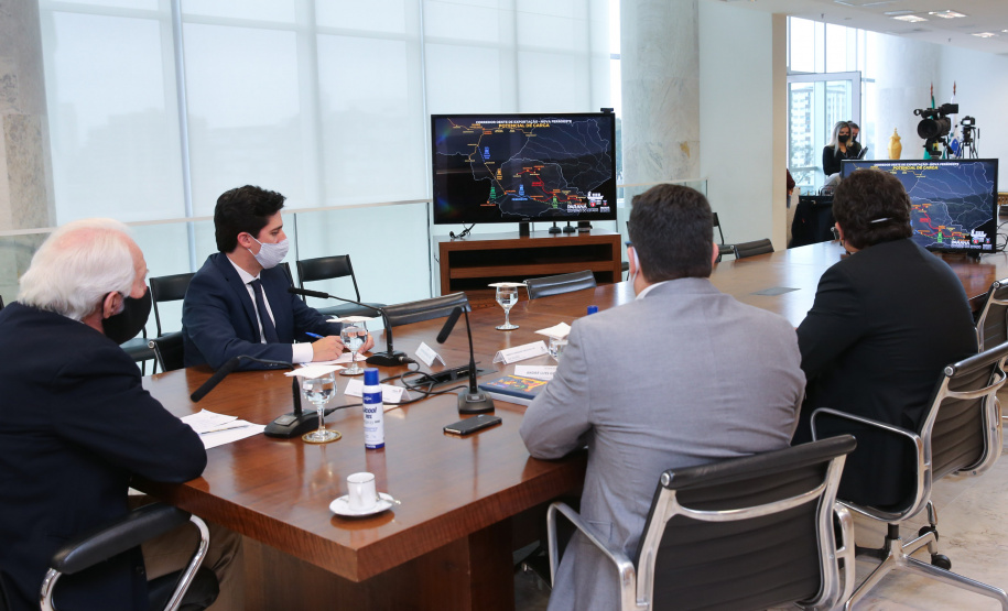 Ferroeste O vice governador Darci Piana participa nesta quarta-feira (19) da video-conferencia de assinatura do termo de cooperacao da Nova Ferroeste. Curitiba, 19/08/2020 - Foto: Geraldo Bubniak/AEN