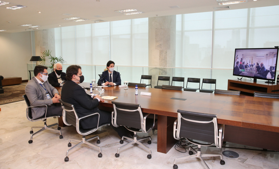 Ferroeste O vice governador Darci Piana participa nesta quarta-feira (19) da video-conferencia de assinatura do termo de cooperacao da Nova Ferroeste. Curitiba, 19/08/2020 - Foto: Geraldo Bubniak/AEN