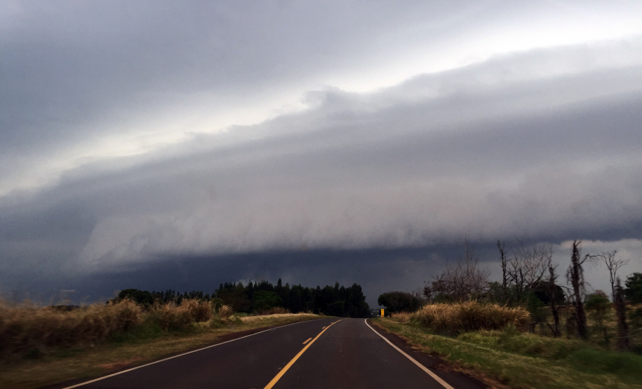 Simepar alerta para ventos fortes nesta quinta e sexta. Foto: José Fernando Ogura/AEN