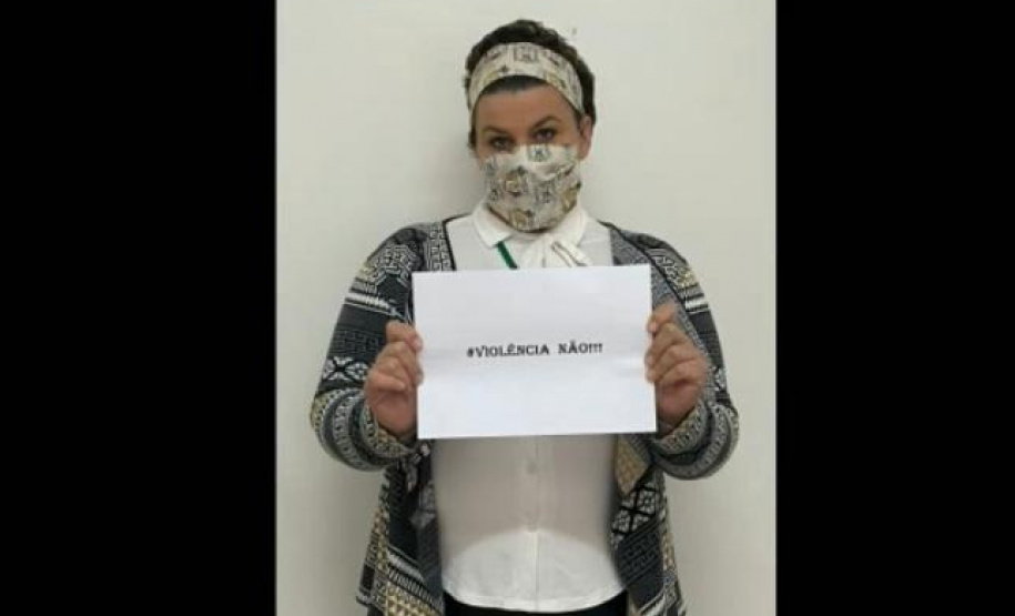 Iniciativa de profissionais da saúde de Ponta Grossa alerta sobre a violência contra a mulher
.Foto:SESA