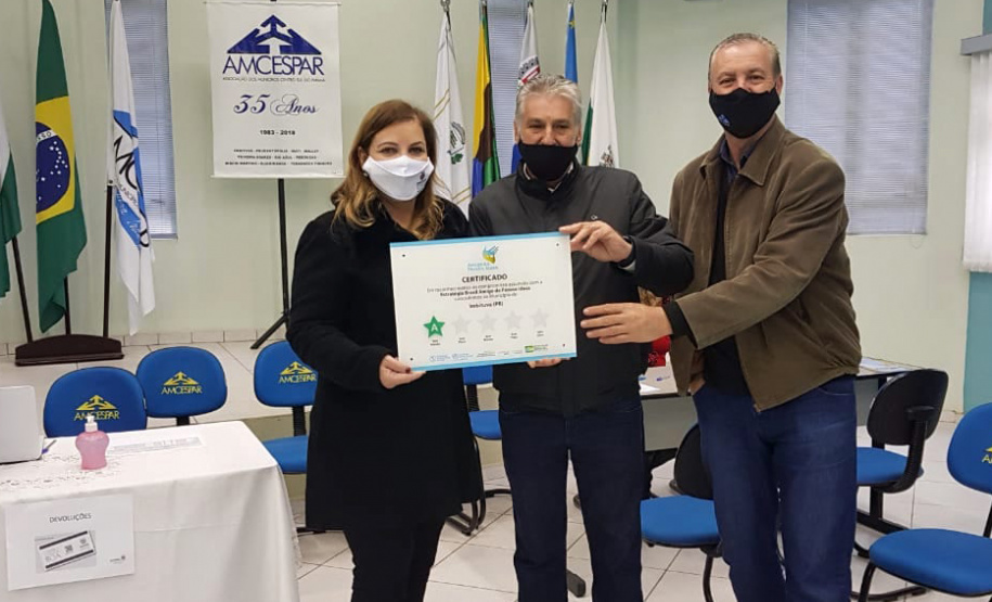 A Secretaria de Estado da Justiça, Família e Trabalho já iniciou o processo de interiorização para os 399 municípios do Paraná. Nesta semana as regionais de Umuarama, Guarapuava, e Irati reuniram-se com a equipe da Secretaria para fortalecer políticas públicas nas áreas sociais. Ainda está na programação a visita nesta sexta-feira (21) no município de União da Vitória. Essas regionais atendem 61 municípios.
Foto:SEJUF