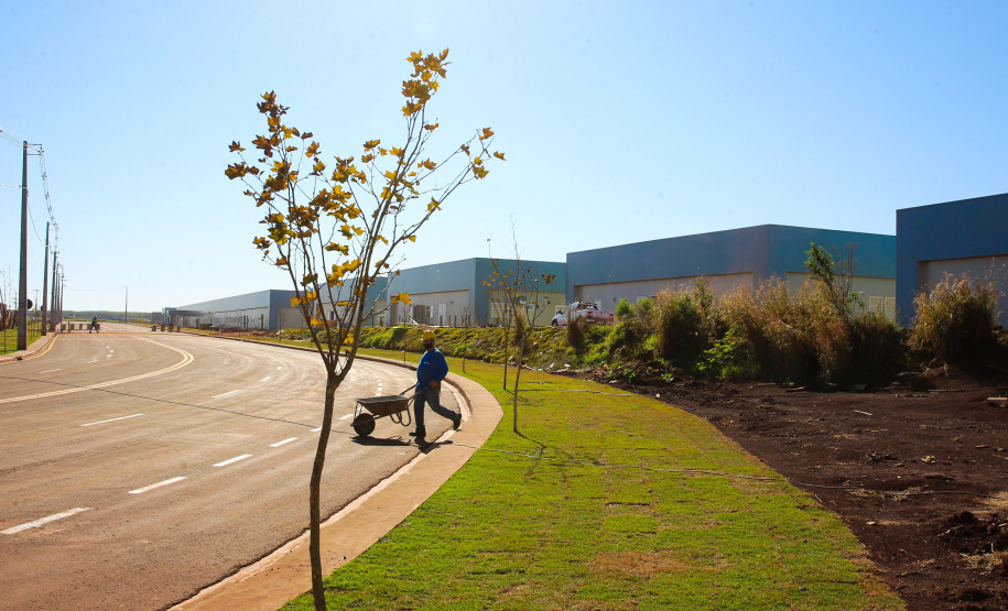 Hospital Crianca Maringa Obras do Hospital da Criança de Maringá, serao 160 leitos, sendo 20 de UTI, a área construída é de aproximadamente 23 mil metros quadrados e está no espaço do antigo aeroporto da cidade, doado pela União ao município. O local tem cerca de 90 mil metros quadrados. - 04/08/2020 - Foto: Geraldo Bubniak/AEN