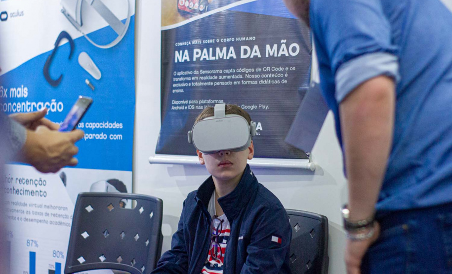 Incubadora do Tecpar recebe empresa de tecnologia educacional.